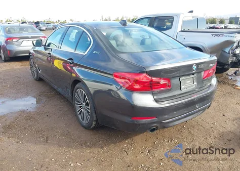 2019 BMW 530E Iperformance z USA, uszkodzony, nr VIN WBAJA9C50KB254244